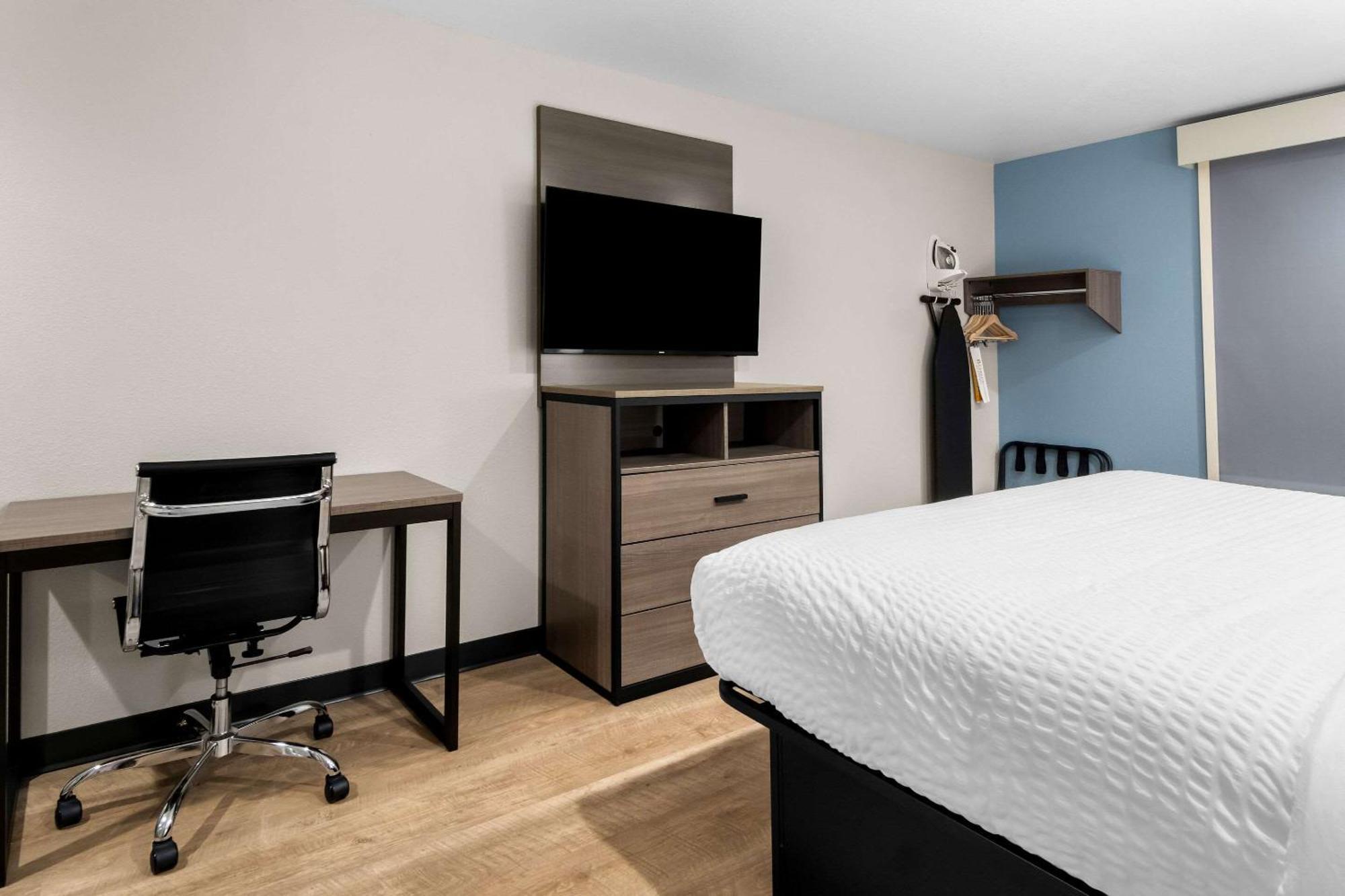 Clarion Pointe Hotel ฟอร์ตเวิร์ท ภายนอก รูปภาพ
