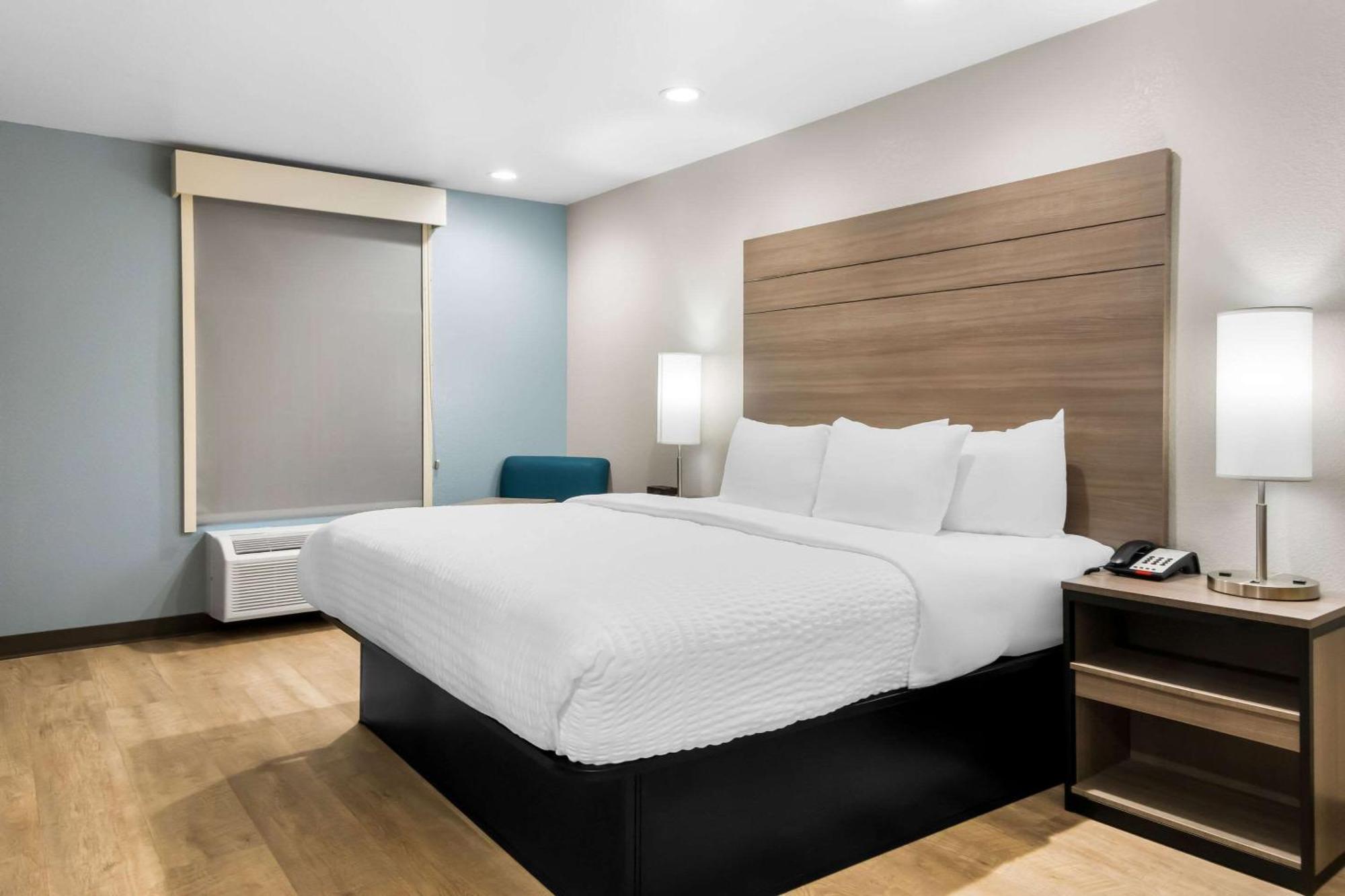 Clarion Pointe Hotel ฟอร์ตเวิร์ท ภายนอก รูปภาพ